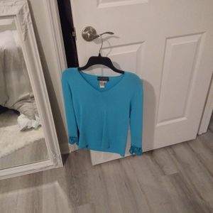 Quedt-ce paris london new york blouse